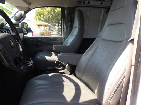 2021 Chevrolet Express 2500