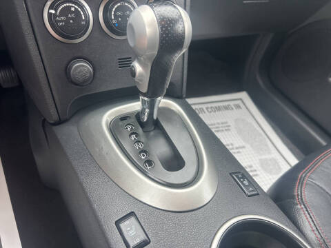 2011 Nissan Rogue SV