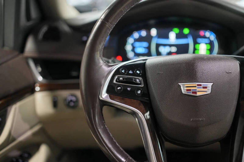 2016 Cadillac Escalade Luxury Collection