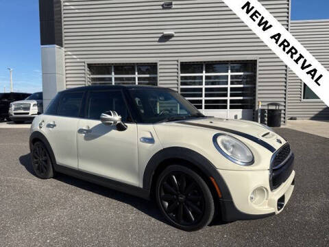 2016 MINI Hardtop 4 Door