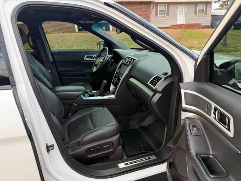 2014 Ford Explorer Sport