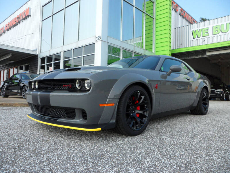 2023 Dodge Challenger SRT photo 2