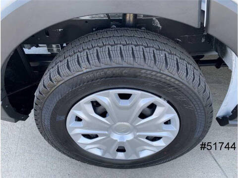 2025 Ford E-Transit 350