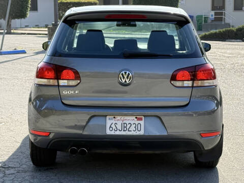 2011 Volkswagen Golf 2.5L PZEV