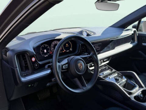 2024 Porsche Cayenne Coupe