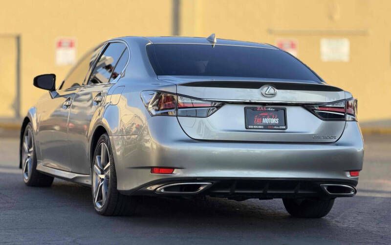 2016 Lexus GS 200t