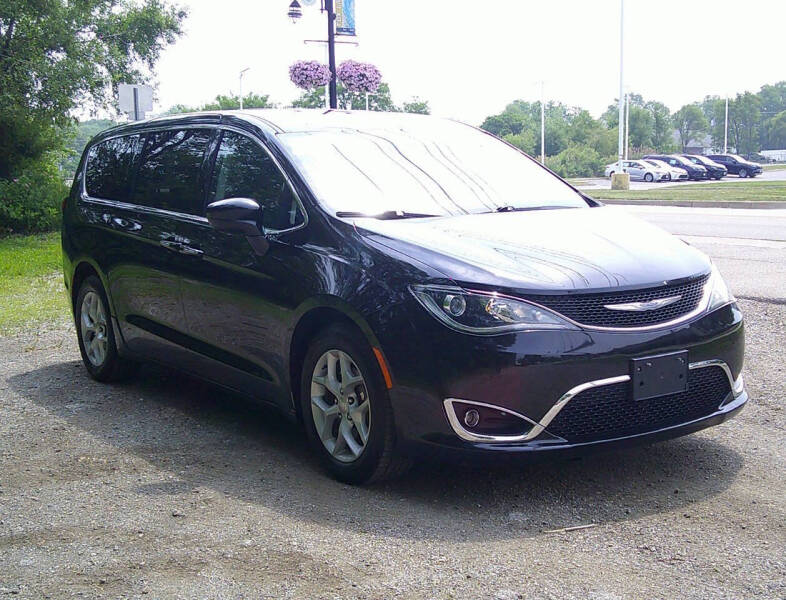 2018 Chrysler Pacifica Touring Plus