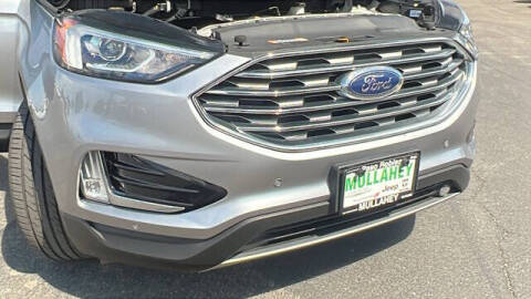 2022 Ford Edge Titanium