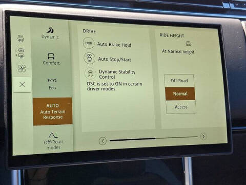 2025 Land Rover Range Rover P530 SE