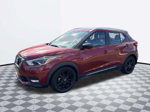 2020 Nissan Kicks SR