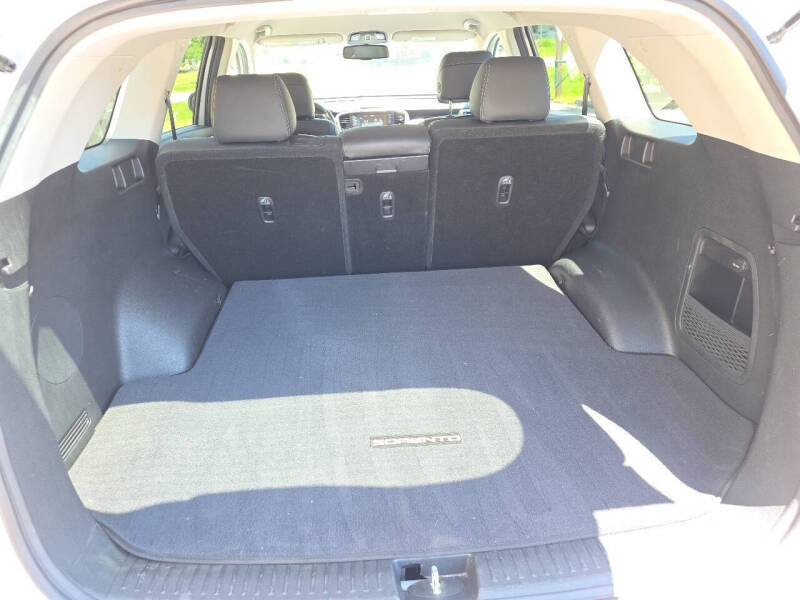 2017 Kia Sorento LX