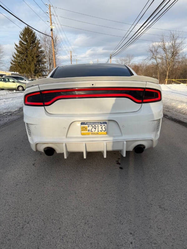 2017 Dodge Charger SRT Hellcat