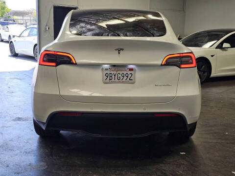 2022 Tesla Model Y Long Range