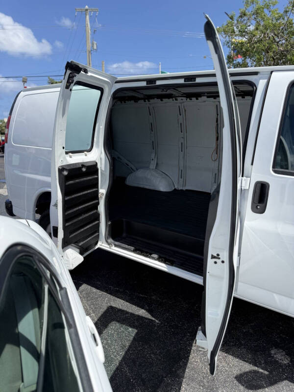 2005 Chevrolet Express 2500