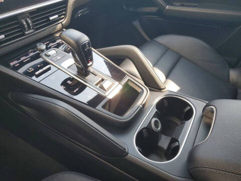 2022 Porsche Cayenne