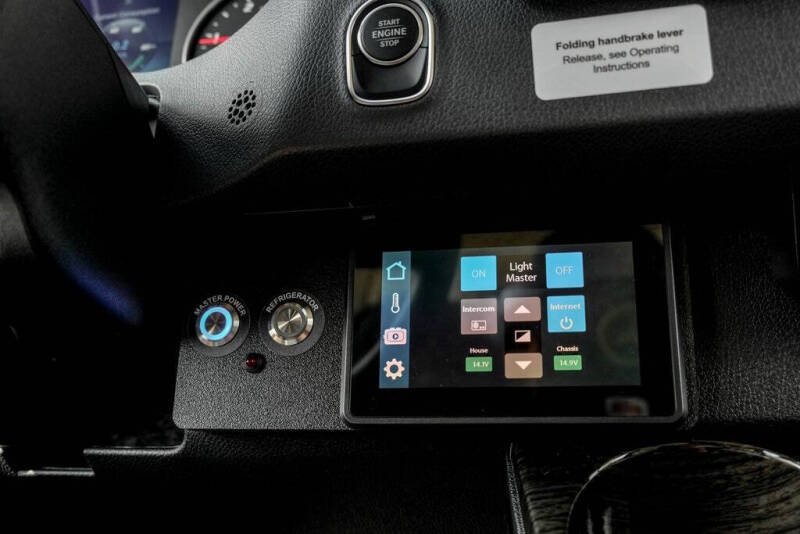 2024 Mercedes-Benz Sprinter 3500XD