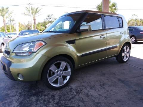 2013 Kia Soul for sale at AutoVenture in Holly Hill FL