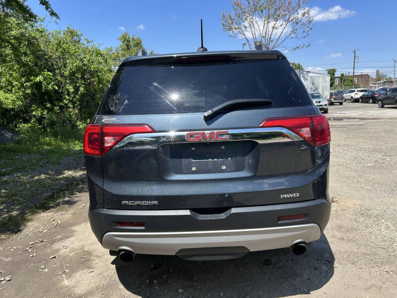 2019 GMC Acadia SLE-2