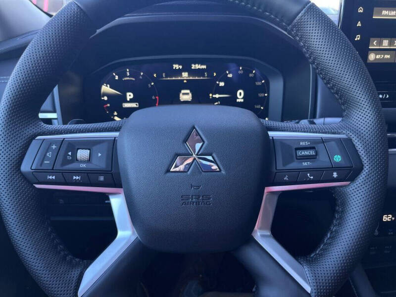 2026 Mitsubishi Outlander SEL