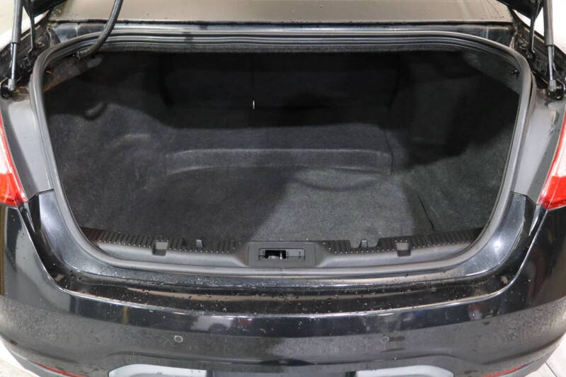 2012 Ford Taurus SEL