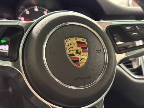 2018 Porsche Macan S