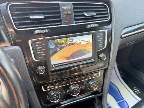 2016 Volkswagen Golf GTI SE