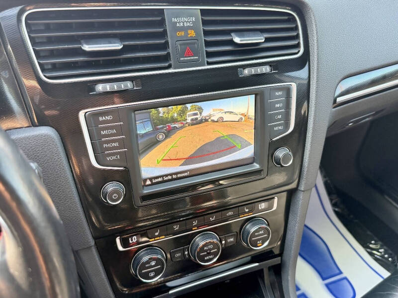 2016 Volkswagen Golf GTI SE