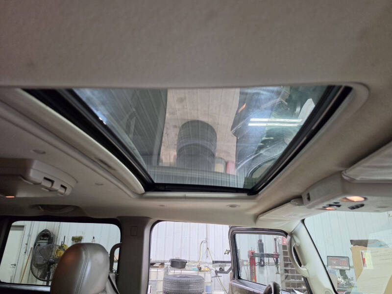 2003 HUMMER H2 Lux Series