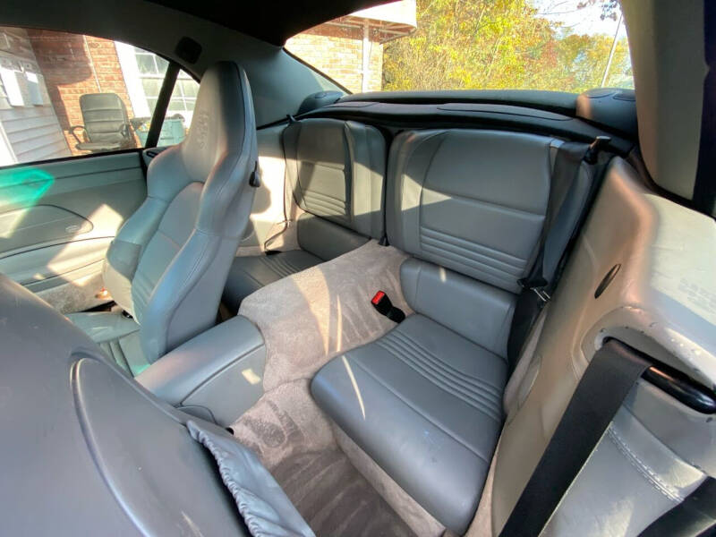 2001 Porsche 911 Carrera 4