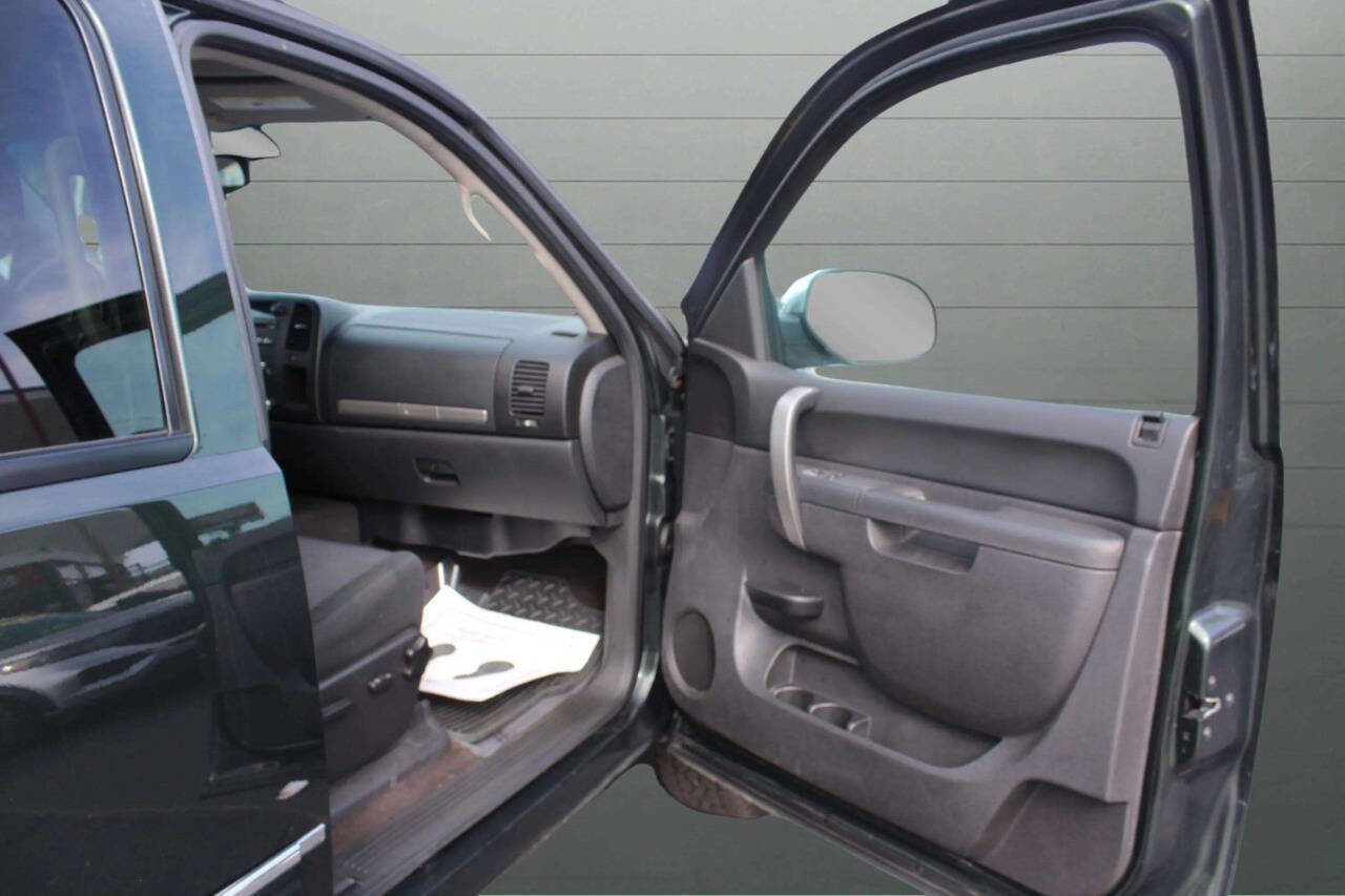 ChevroletSilverado 150017