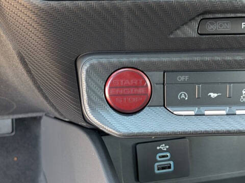 2025 Ford Mustang EcoBoost