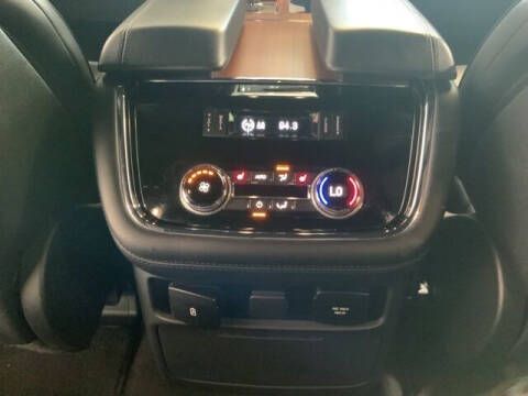 2019 Lincoln Navigator Select