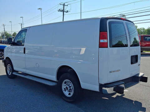 2024 GMC Savana 2500