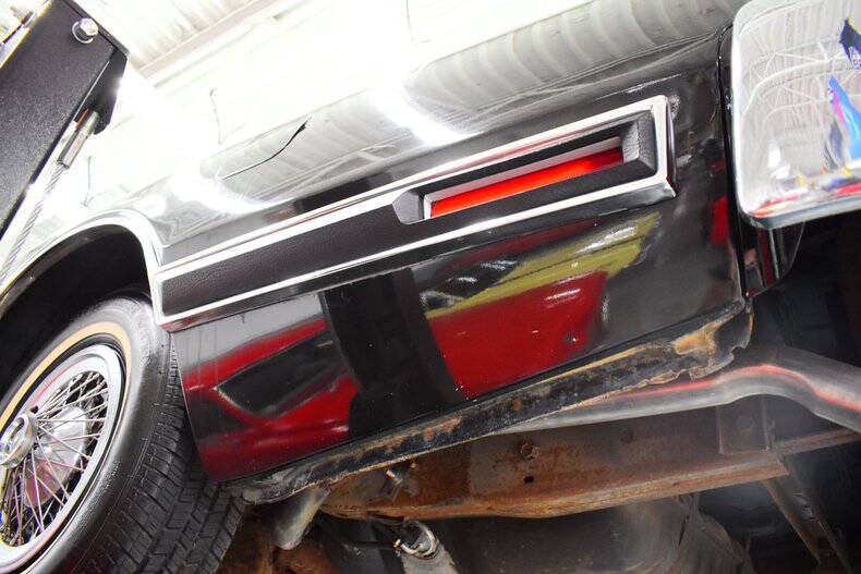 1976 Ford Thunderbird