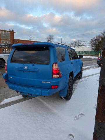 2004 Toyota 4Runner SR5