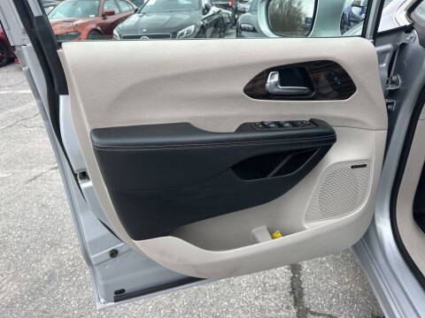 2022 Chrysler Pacifica Limited