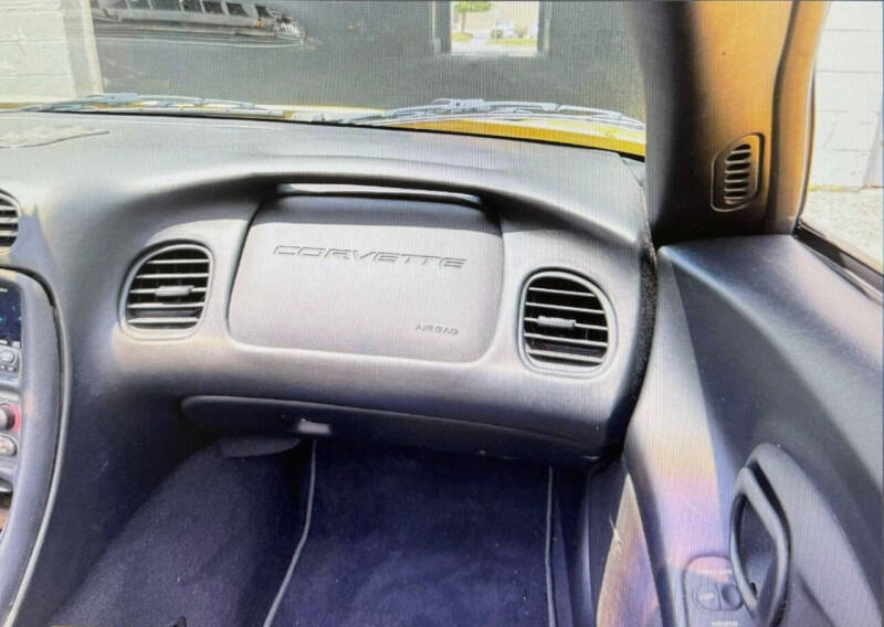 2003 Chevrolet Corvette