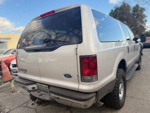 2003 Ford Excursion XLT