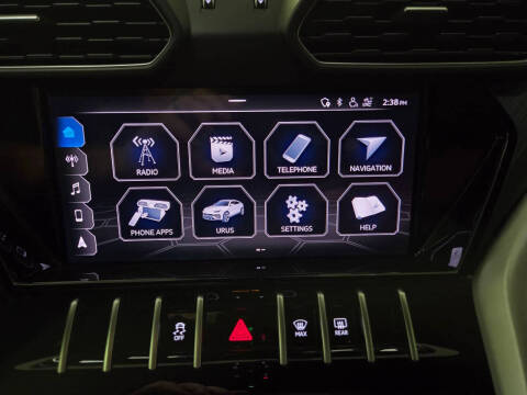 2020 Lamborghini Urus