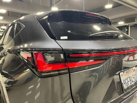 2024 Lexus NX 250 Premium