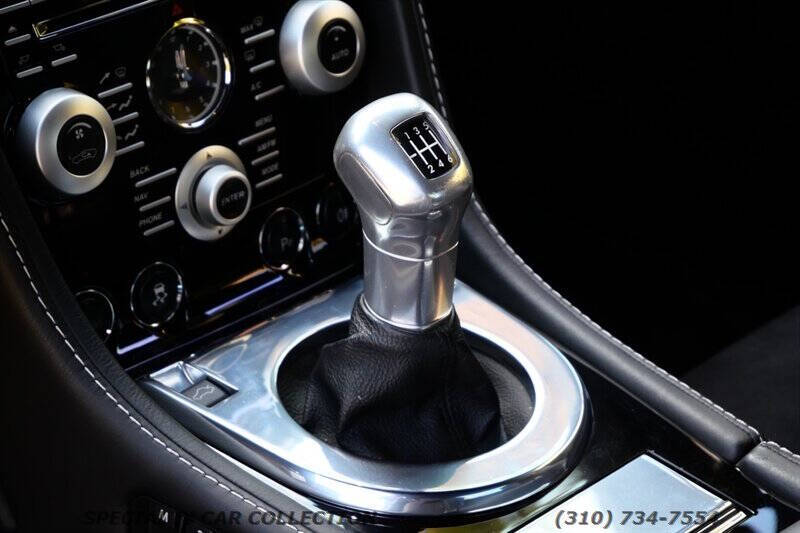 2011 Aston Martin V12 Vantage