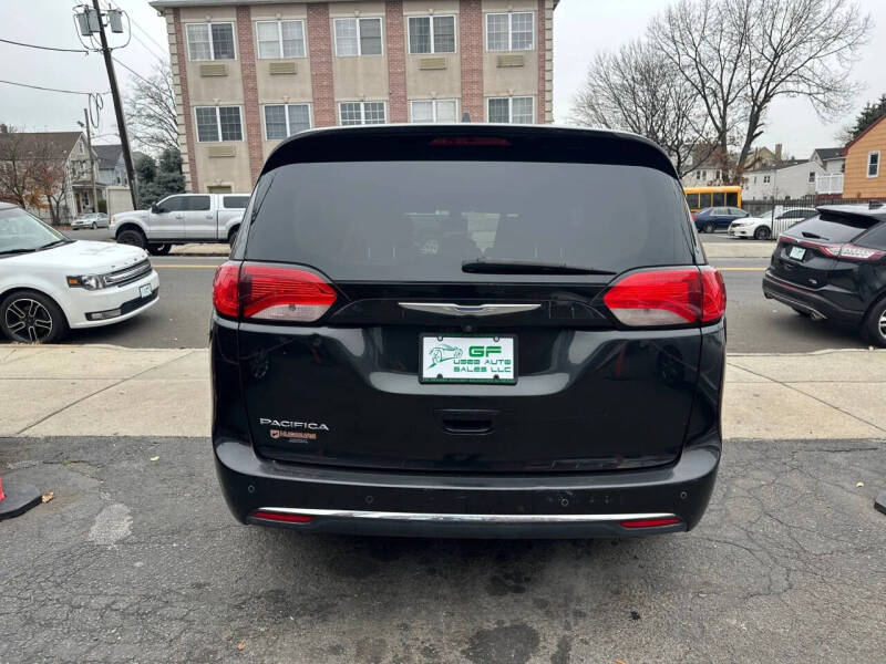 2017 Chrysler Pacifica