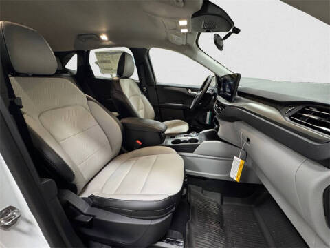 2025 Ford Escape Plug-In Hybrid PHEV