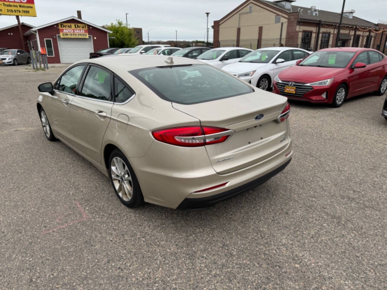 2019 Ford Fusion Hybrid for sale at BEST DEAL AUTO SALES in Moorhead, MN