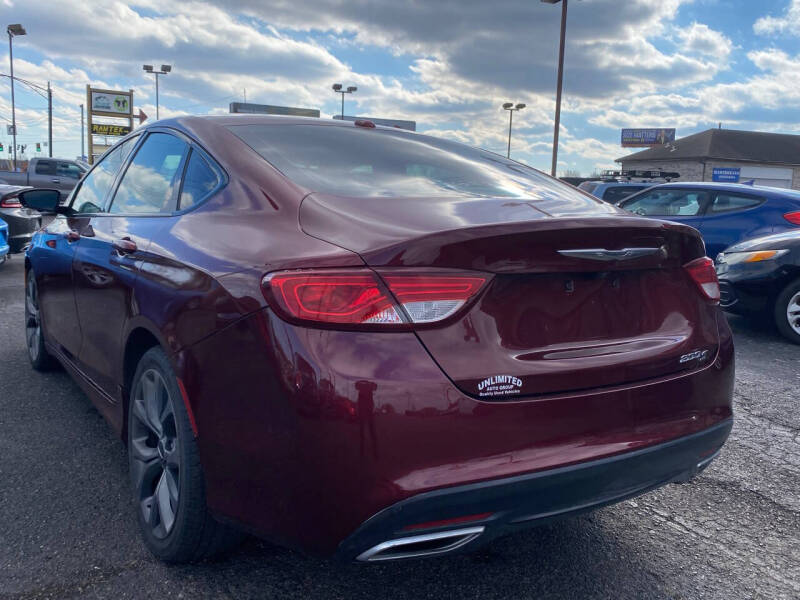 2015 Chrysler 200 S