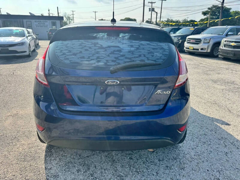 2016 Ford Fiesta SE