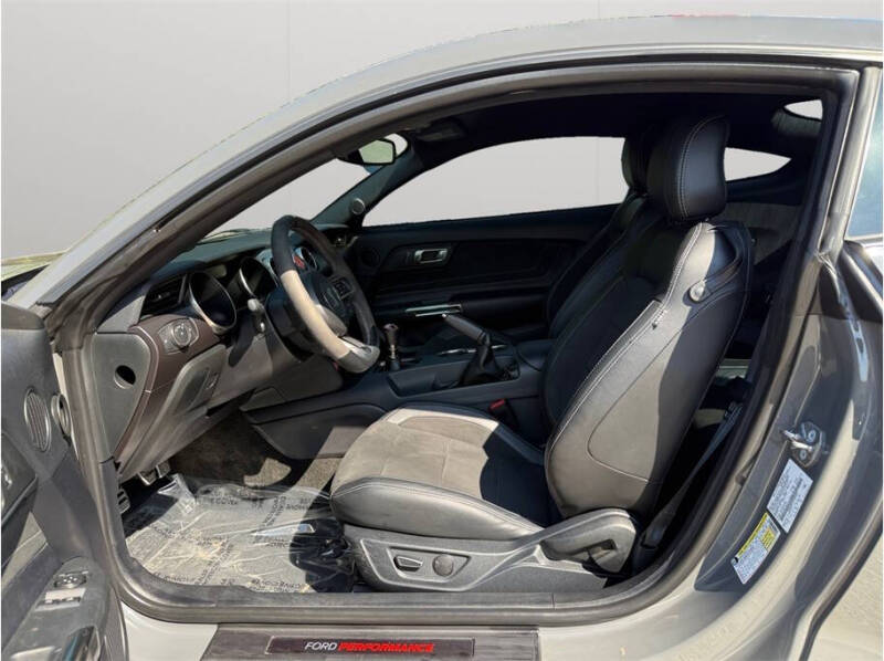 2018 Ford Mustang