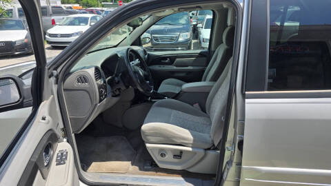 2005 GMC Envoy XL SLE