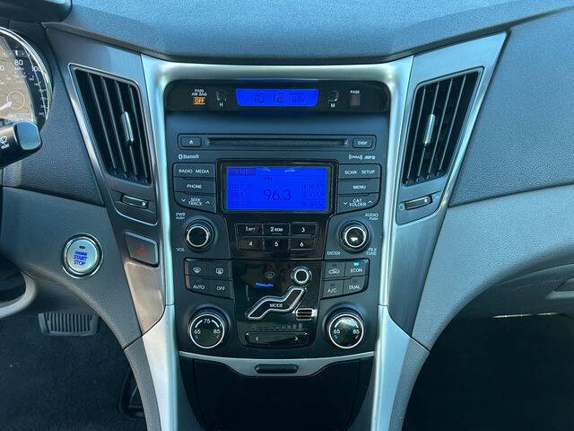 2013 Hyundai Sonata Hybrid