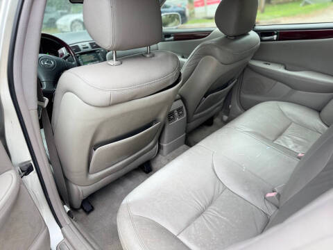 2004 Lexus ES 330